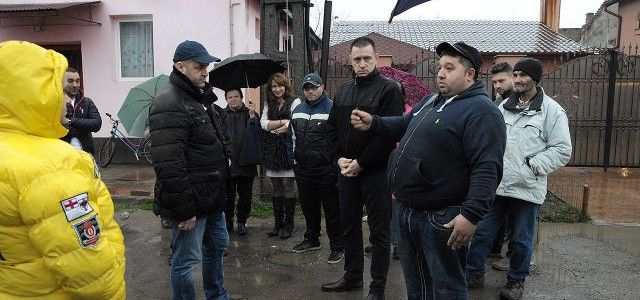 Dorel Căprar : Un oraş cu pretenţii europene nu poate avea, în zona centrală, străzi neasfaltate (VIDEO)