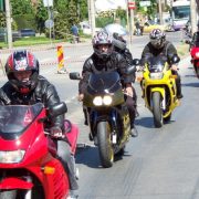 Șoferii cu permis categoria B ar putea conduce şi motociclete fără obținerea categoriei A