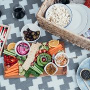 Cum să organizezi un picnic perfect  – Articolele esențiale de care ai nevoie