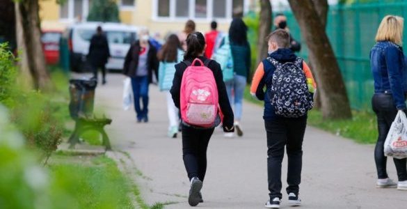 Salvaţi Copiii: 10% dintre copii, victime ale violenţei în primele două luni ale anului şcolar