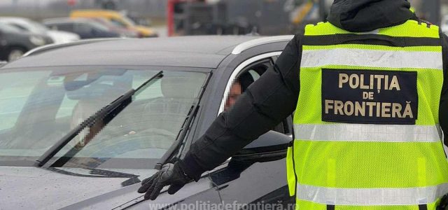 Cetățeni străini intrați ilegal în Spațiul Schengen, depistați pe autostrada Deva-Nădlac